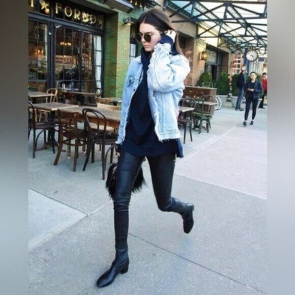 Free people Neon Blonde Jean Jacket Oversized Denim Distressed Light Wash XS - Picture 13 of 16